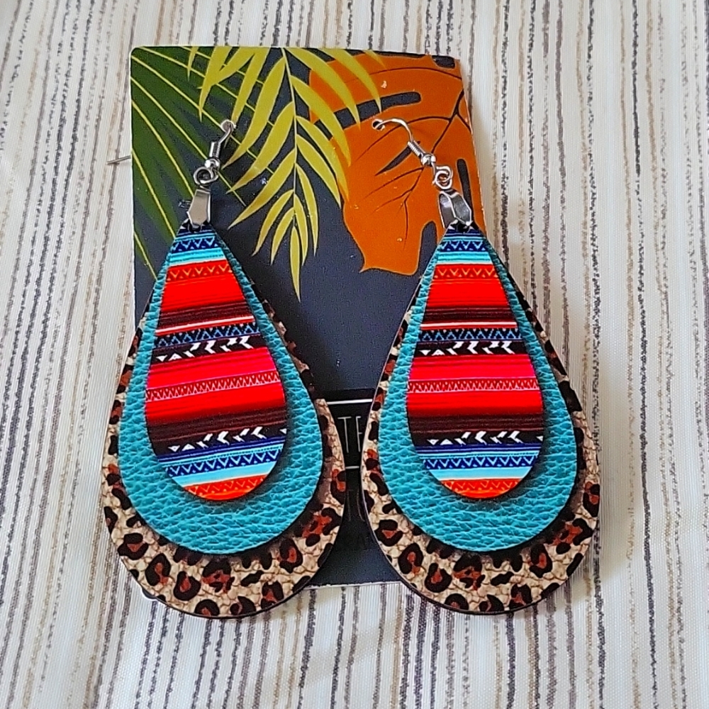 Nice, Beautiful light weight, Pierce fashion earrings